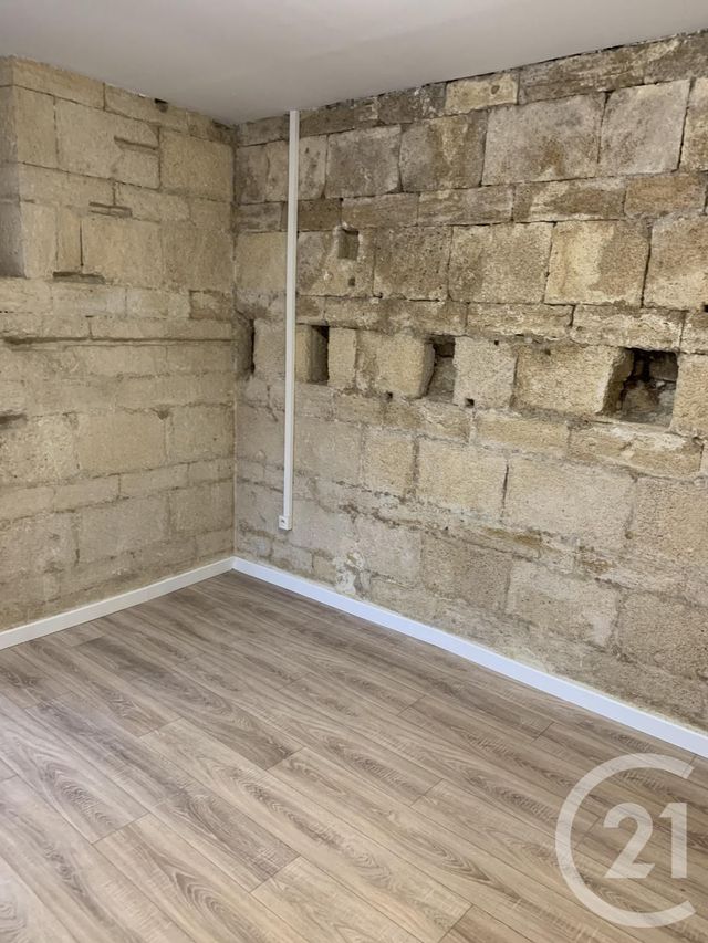 maison à louer - 4 pièces - 77.67 m2 - PIGNAN - 34 - LANGUEDOC-ROUSSILLON - Century 21 Védas Immo