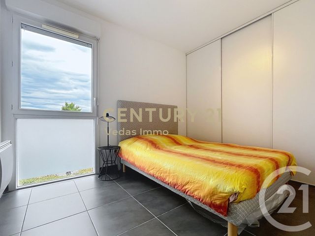 Appartement F4 à louer - 4 pièces - 79.15 m2 - VILLENEUVE LES MAGUELONE - 34 - LANGUEDOC-ROUSSILLON - Century 21 Védas Immo