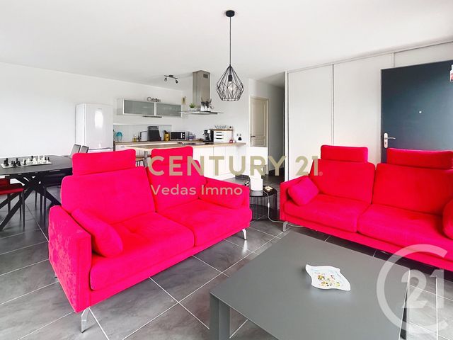 Appartement F4 à louer - 4 pièces - 79.15 m2 - VILLENEUVE LES MAGUELONE - 34 - LANGUEDOC-ROUSSILLON - Century 21 Védas Immo