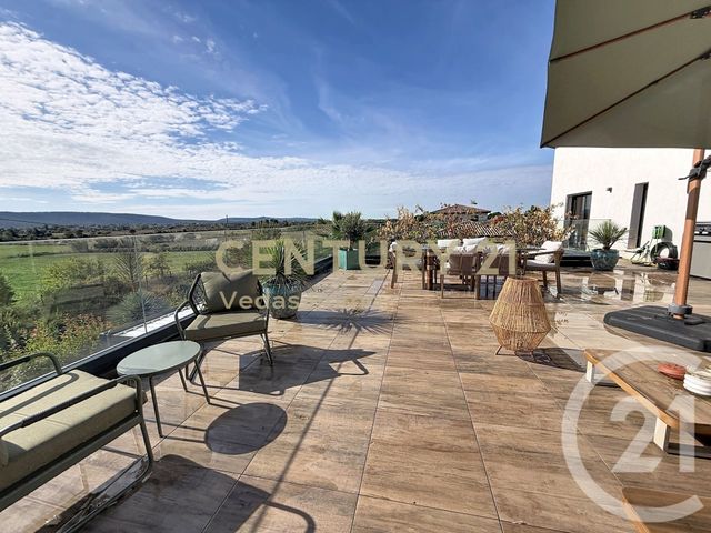 maison à vendre - 5 pièces - 164.0 m2 - SAUSSAN - 34 - LANGUEDOC-ROUSSILLON - Century 21 Védas Immo