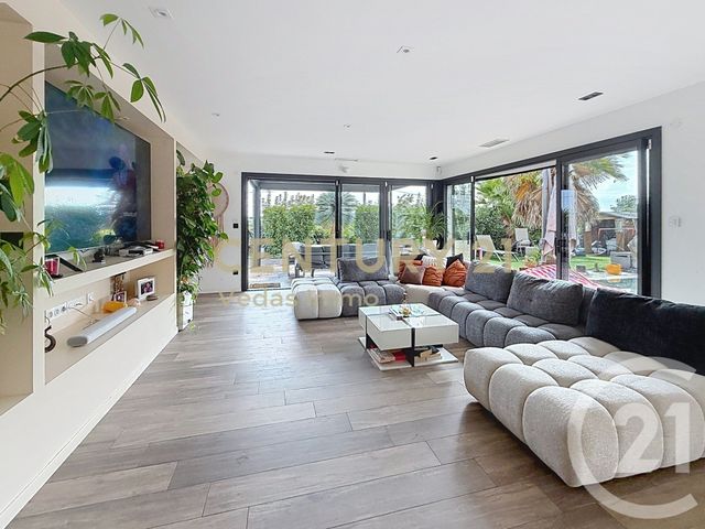 maison à vendre - 5 pièces - 164.0 m2 - SAUSSAN - 34 - LANGUEDOC-ROUSSILLON - Century 21 Védas Immo