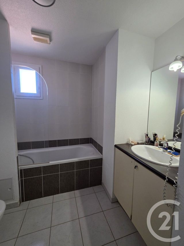 maison à vendre - 4 pièces - 78.49 m2 - FABREGUES - 34 - LANGUEDOC-ROUSSILLON - Century 21 Védas Immo