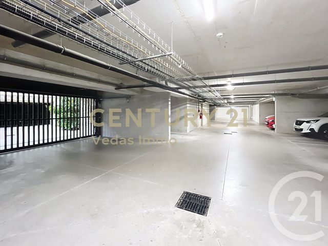 Appartement F2 à louer - 2 pièces - 42.5 m2 - ST JEAN DE VEDAS - 34 - LANGUEDOC-ROUSSILLON - Century 21 Védas Immo