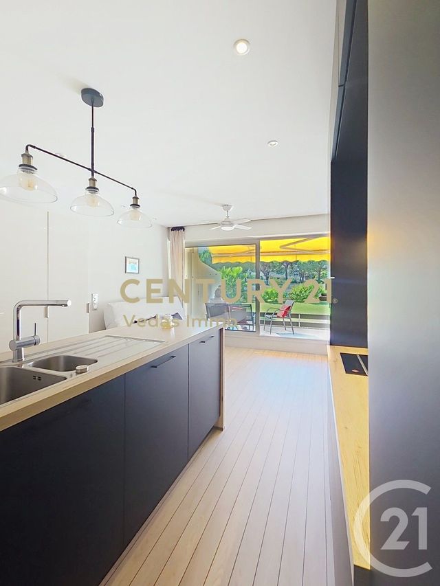 Appartement F1 à vendre - 1 pièce - 30.17 m2 - LE GRAU DU ROI - 30 - LANGUEDOC-ROUSSILLON - Century 21 Védas Immo