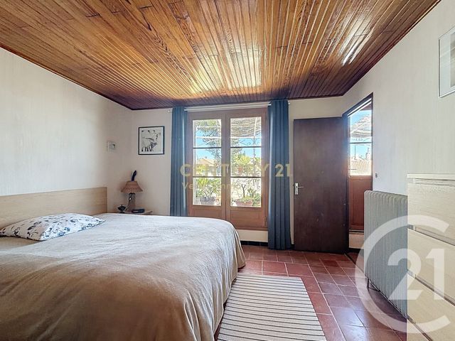 maison à vendre - 6 pièces - 179.0 m2 - SAUSSAN - 34 - LANGUEDOC-ROUSSILLON - Century 21 Védas Immo