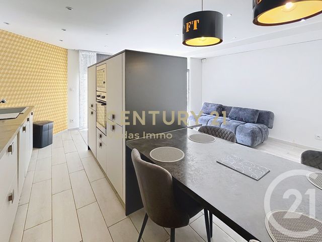 maison à louer - 4 pièces - 84.43 m2 - JUVIGNAC - 34 - LANGUEDOC-ROUSSILLON - Century 21 Védas Immo
