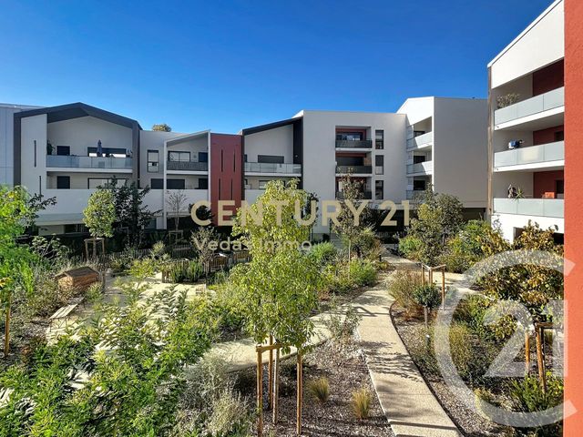 Appartement F2 à louer - 2 pièces - 45.4 m2 - ST JEAN DE VEDAS - 34 - LANGUEDOC-ROUSSILLON - Century 21 Védas Immo