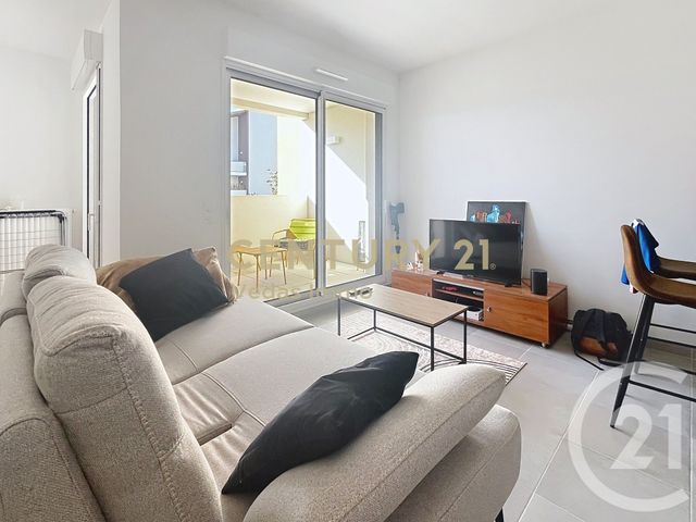 Appartement F2 à louer - 2 pièces - 45.4 m2 - ST JEAN DE VEDAS - 34 - LANGUEDOC-ROUSSILLON - Century 21 Védas Immo