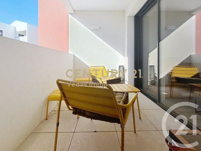 Appartement F2 à louer - 2 pièces - 45.4 m2 - ST JEAN DE VEDAS - 34 - LANGUEDOC-ROUSSILLON - Century 21 Védas Immo