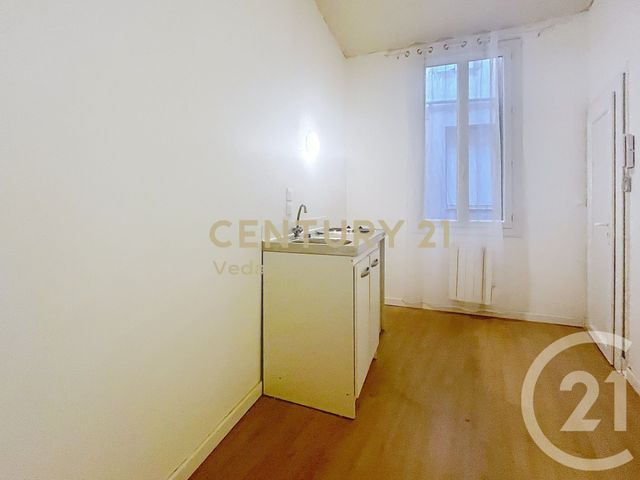 Appartement F1 à louer - 1 pièce - 28.76 m2 - MONTPELLIER - 34 - LANGUEDOC-ROUSSILLON - Century 21 Védas Immo