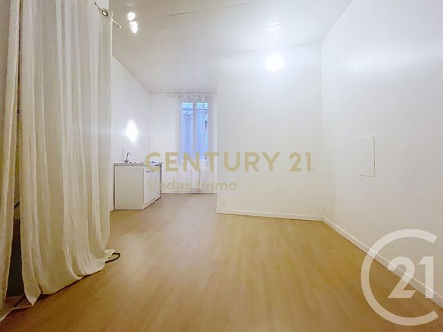 Appartement F1 à louer - 1 pièce - 28.76 m2 - MONTPELLIER - 34 - LANGUEDOC-ROUSSILLON - Century 21 Védas Immo