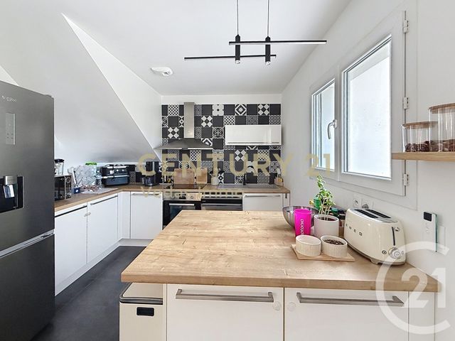 maison à vendre - 4 pièces - 102.69 m2 - GIGEAN - 34 - LANGUEDOC-ROUSSILLON - Century 21 Védas Immo