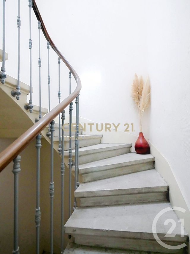 Appartement F4 à louer - 4 pièces - 72.35 m2 - PIGNAN - 34 - LANGUEDOC-ROUSSILLON - Century 21 Védas Immo