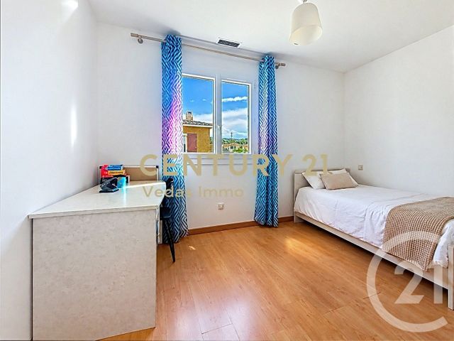 maison à vendre - 6 pièces - 125.8 m2 - GIGEAN - 34 - LANGUEDOC-ROUSSILLON - Century 21 Védas Immo