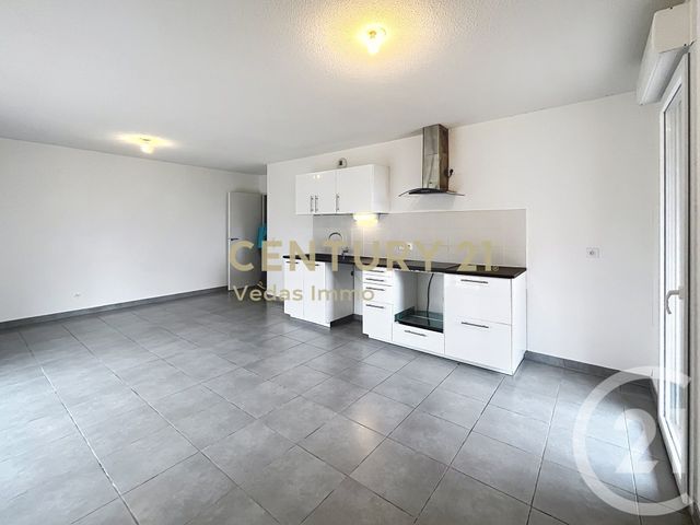 Appartement F3 à louer - 3 pièces - 62.25 m2 - GRABELS - 34 - LANGUEDOC-ROUSSILLON - Century 21 Védas Immo