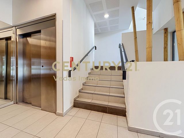 Appartement F3 à louer - 3 pièces - 56.6 m2 - FABREGUES - 34 - LANGUEDOC-ROUSSILLON - Century 21 Védas Immo